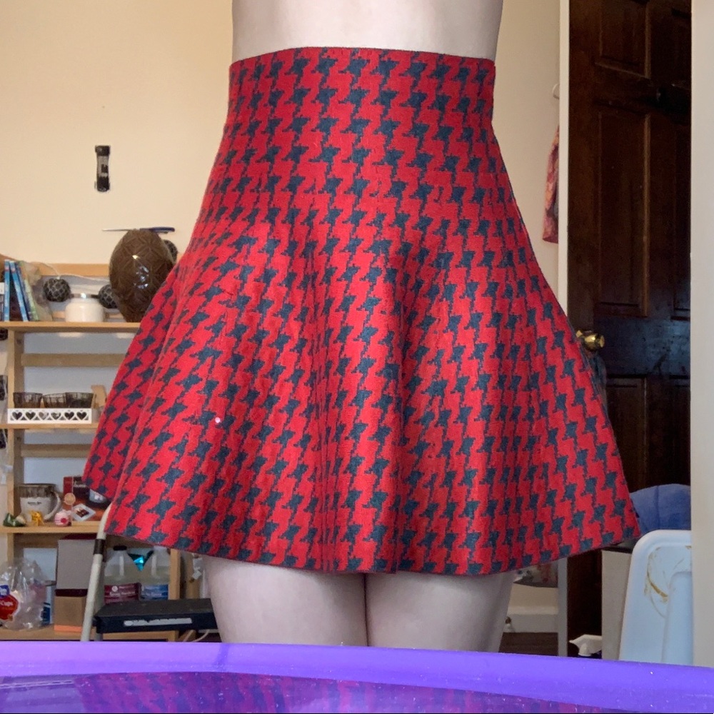 NWOT WETSEAL skirt